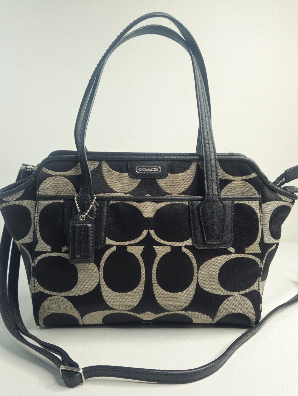 Coach • Small Kelsey Satchel • F27582 • Black Smoke Signature • Crossbody TwoWay